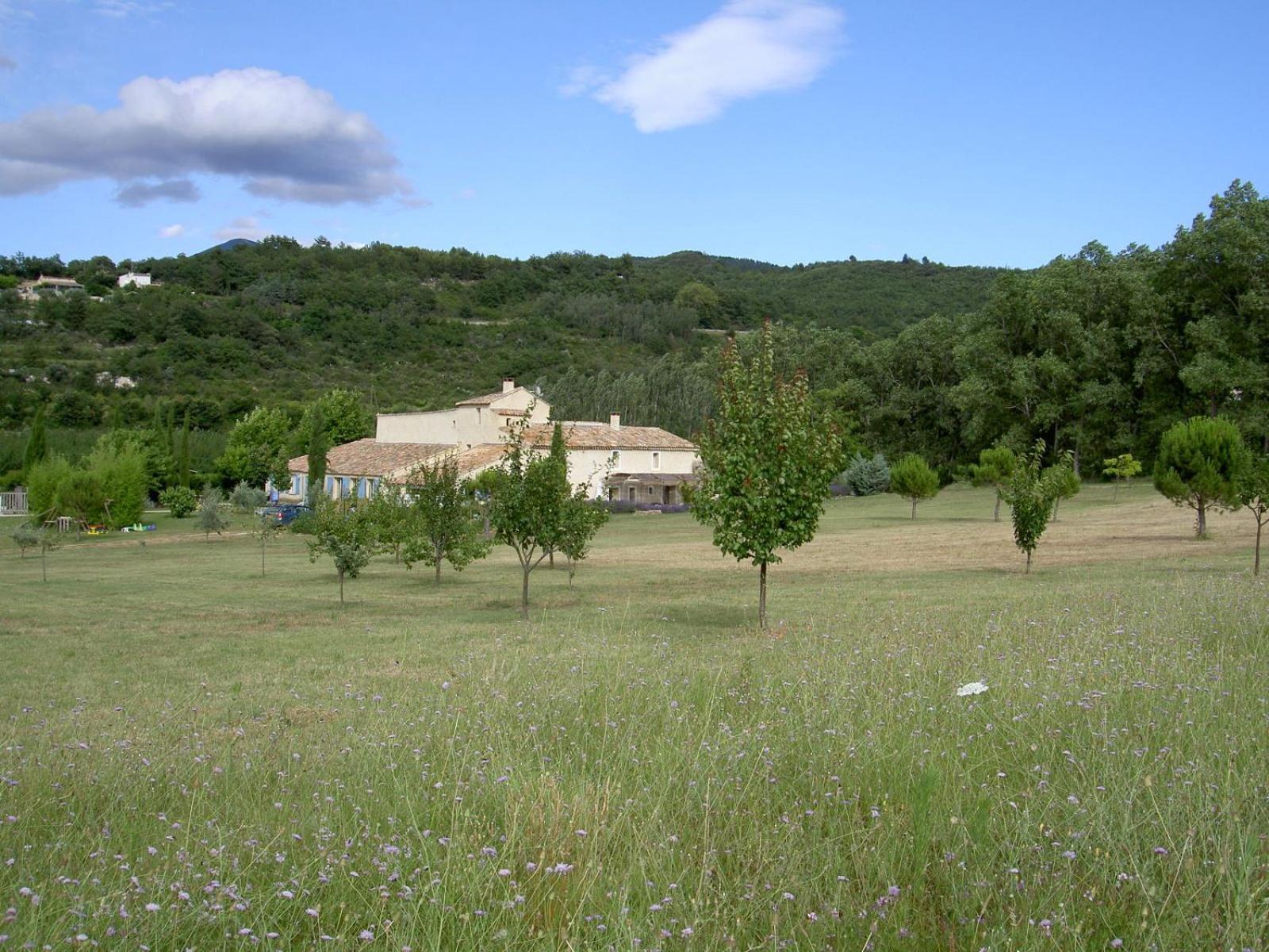 Gite Aux Tournesols Malaucène Exteriör bild